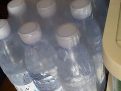 -良品铺子(发展大道复兴一村店)