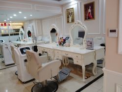 -Bollins波林丝•专研护发中心