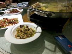 -佬湘楼·27年湘菜(天河都市广场店)