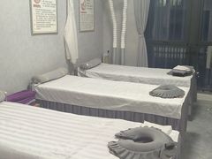 -大师兄·推拿·艾灸(公园茂一号店)