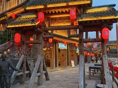 -雪山彩虹谷景区