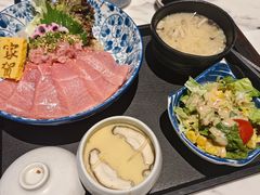 -家贺屋刺身寿司专门店
