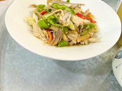 -汗腾格里·风味餐厅(新疆驻京办店)