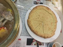 芝麻馕-汗腾格里·风味餐厅(新疆驻京办店)