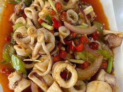 -四川小胡子海鲜(丁村万人海鲜广场店)