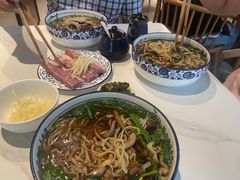 -镇南锅盖面馆(解放路店)