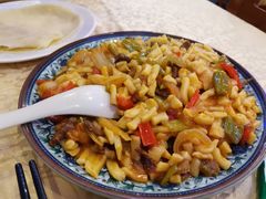 -维吾尔餐厅(宜山路店)