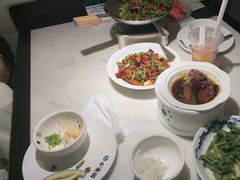 -小菜园新徽菜(镇江丹阳吾悦店)