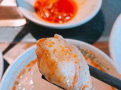 -老牌坊云南鱼豆花火锅(哈西万达店)