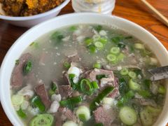 -铁军鲜羊肉汤