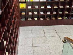 -新华书店(新街口旗舰店)