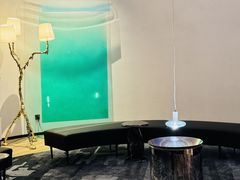 -涨巢·潮玩水疗局