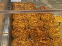 -鲍师傅糕点(大沽南路店)
