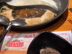 -呷哺呷哺(普陀乐购真北店)