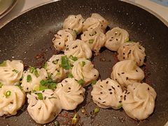 小小生煎包-松沪名灶·豆浆鱼头·新上海菜(飞航吾悦广场店)