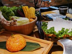 -湊湊火锅·茶憩(杭州湖滨银泰in77店)