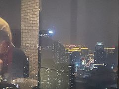 -唐拉雅秀酒店-西锦汇空中BBQ·思创餐厅