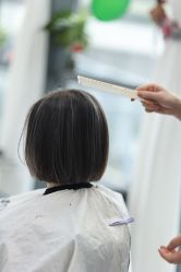 -U·NI SALON 造型