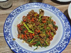 -三湘四水正宗湘菜(君峰路店)