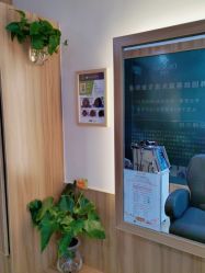 -丝客富脱发养发头皮馆