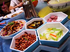 -乔家小院•本地小海鲜•非遗驴肉(万年泉路店)