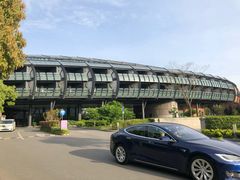 -上海滴水湖皇冠假日酒店