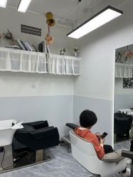 -MT美发沙龙工作室