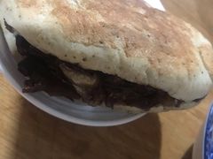 火烧夹肉-新月斋(豆瓣胡同店)