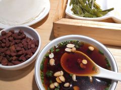 脆哨-小食迹贵阳丝娃娃(世纪金源店)