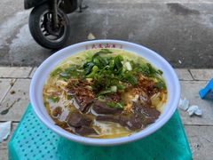 -文山荷鲜居(翠湖店)