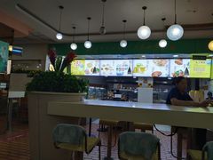 -六和餐饮(东城根店)