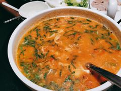 家味疙瘩汤-皇城根·烤鸭·鱼头·家常菜(欧亚大观乐活城店)