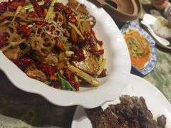 -凯荟·不止酸菜鱼(广州鸿德国际店)