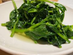 -渝信川菜 · 川味家常菜(财富购物中心店)