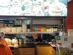 -龙记桂林米粉(财满街店)