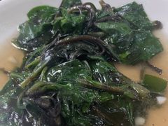 -芦茨金富饭庄·25年老字号·专做稻草鸡