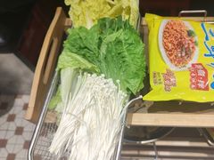 -沙胆彪炭炉牛杂煲(上海日月光广场店)