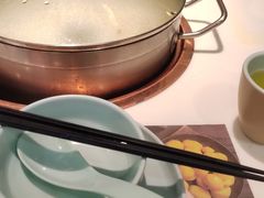 -洪氏嗨捞·猪肚鸡火锅(阳光天地店)
