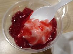 草莓新地-麦当劳(西单明珠店)