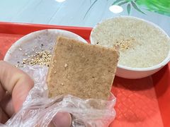 花生糕-没牙伯花生汤店(老药洲店)