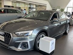-上海冠松华奥奥迪4S店(张江店)