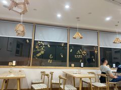 大堂-simple hut简屋咖啡