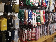 -三福时尚(三峡广场华夏银座店)