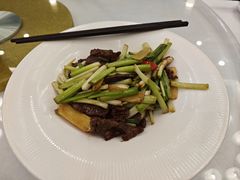 -围龙屋客家食府(福田店)