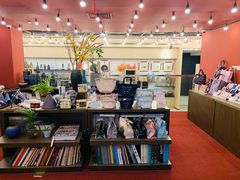 -光海书局(南京东路第一百货店)