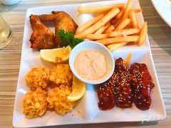 -必胜客(WOW贺州灵峰店)