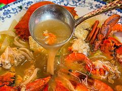 -霆记海鲜·只为这碗面(滨江店)