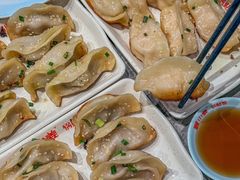 -小姜锅贴(凤凰街店)