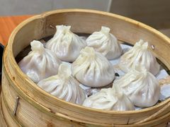 -莱莱小笼·乔艾