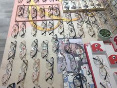 -肆兮眼镜·蔡司·徕卡战略合作店(大坪店)